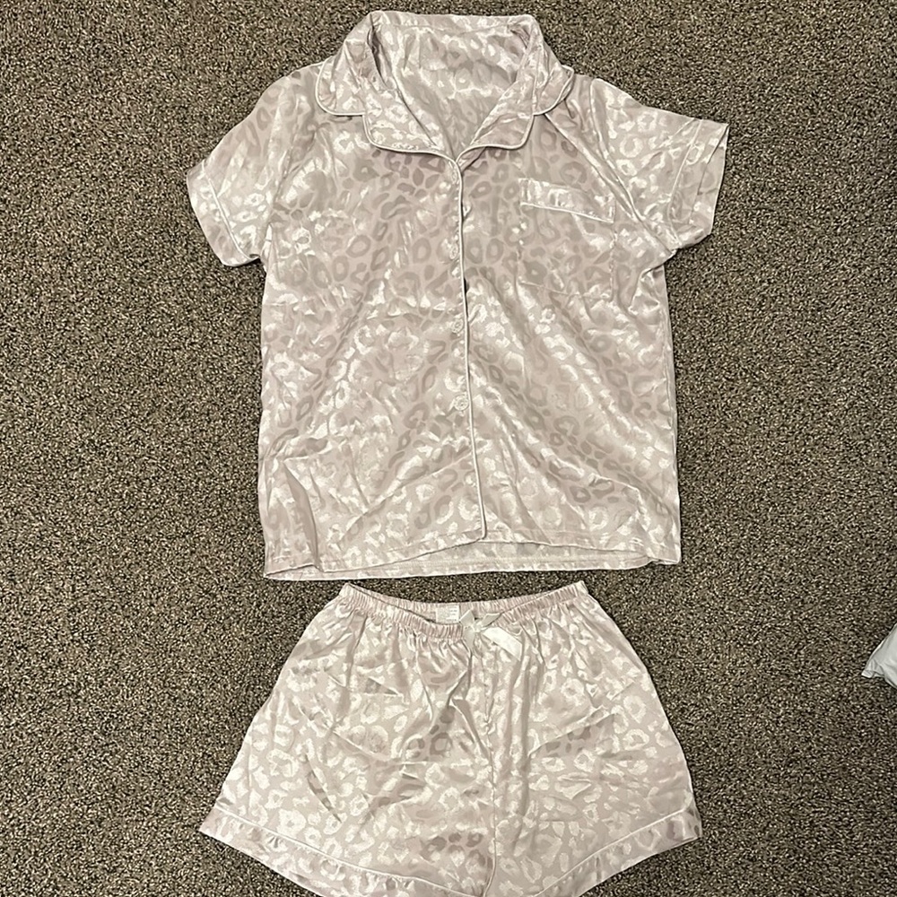 SHEIN Pink Satin Pajama Set